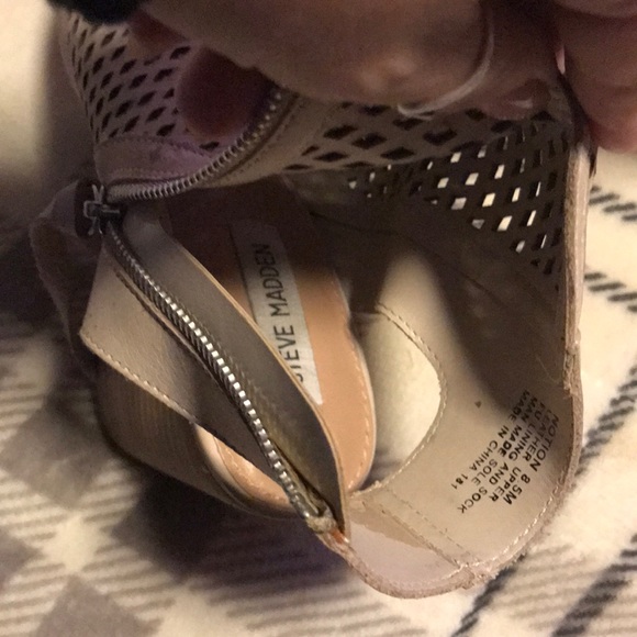 Steve Madden booties - Picture 5 of 8